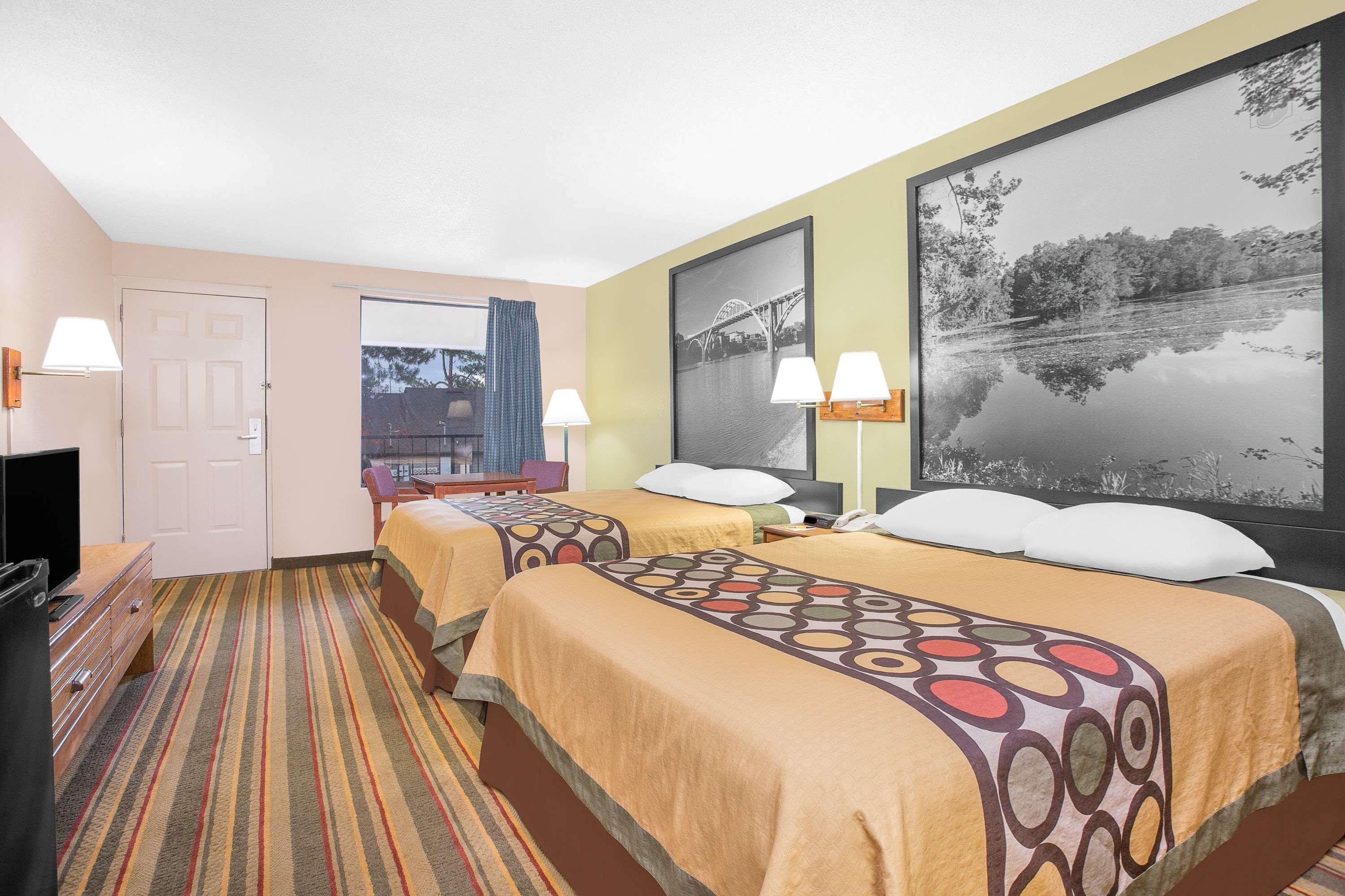 Super 8 By Wyndham Eufaula Hotel Eksteriør billede