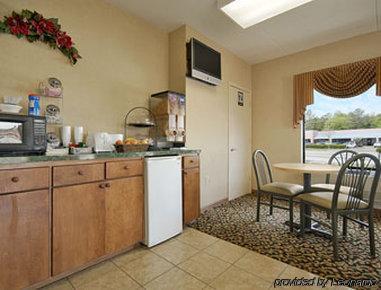 Super 8 By Wyndham Eufaula Hotel Restaurant billede