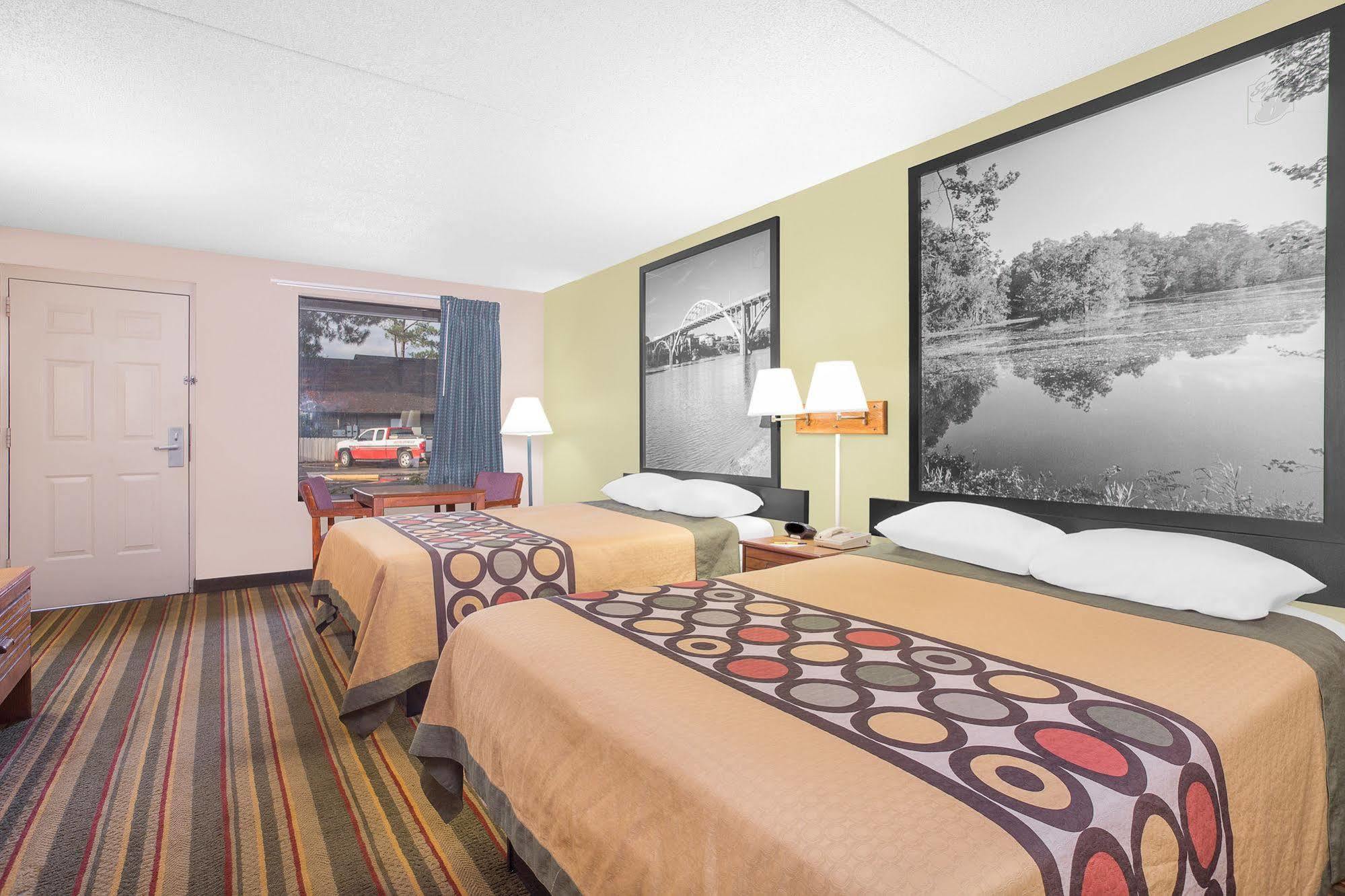Super 8 By Wyndham Eufaula Hotel Eksteriør billede
